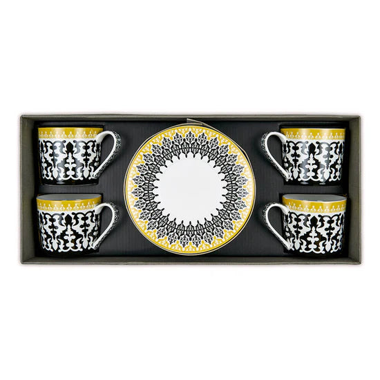 4 Tea Cups & Saucers